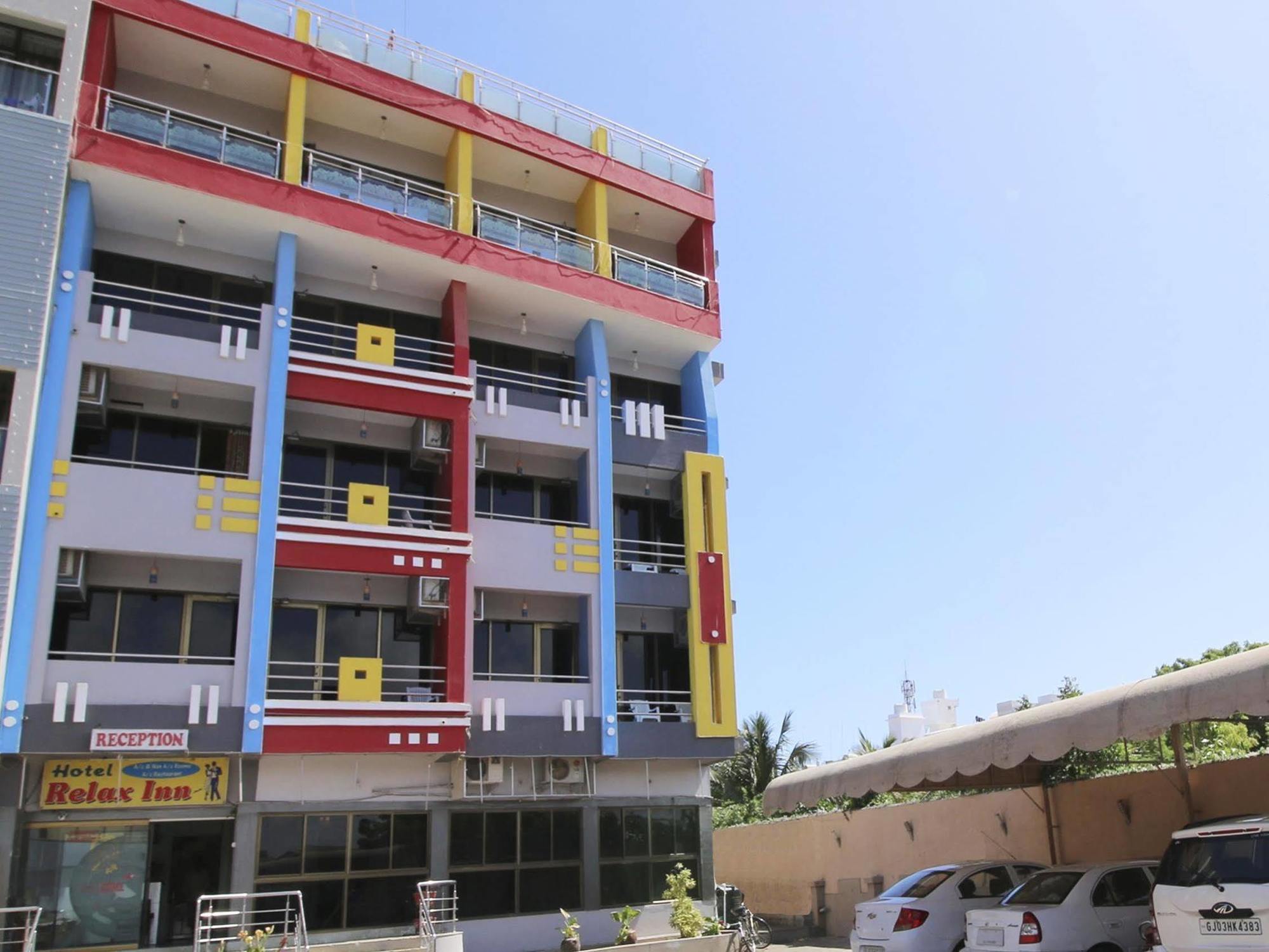 Hotel Relax Inn Diu Luaran gambar