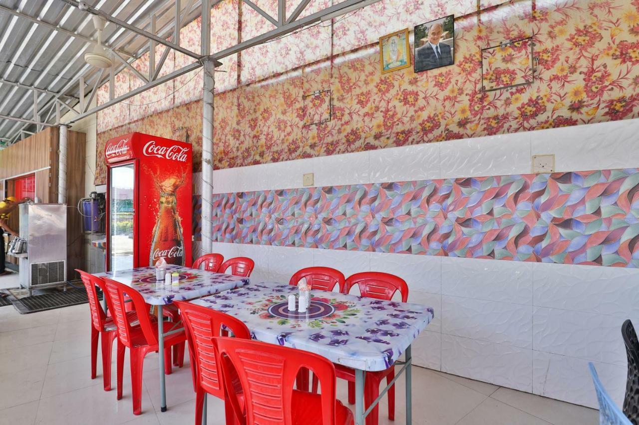 Hotel Relax Inn Diu Luaran gambar